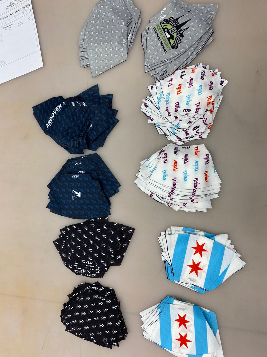 Podiumwear's tweet image. It’s inspiring to see so many organizations wanting to support their workers, volunteers, and members with custom designed face masks! This run includes designs for a veterinary hospital, blog, bike shop, swim team and city.  #customfacemasks #podiumwear #madeinmn #madeinusa
