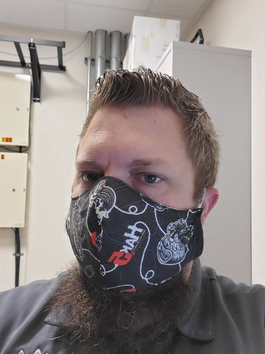 compukidmike's tweet image. My wife @ktjgeekmom made me this awesome face mask out of an old @Hak5 bandana!