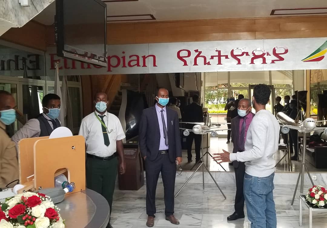 NERD68792965's tweet photo. The NERD team paid a visit to Ethiopian airlines to demonstrate our prototype and  meet with their team and engineers who have been repairing broken ventilators. Looking forward to doing more work with them!
#ethiopianairlines #nerdcenter #Ethiopia #covid19 #StaySafe https://t.co/VhM8d3dNfm