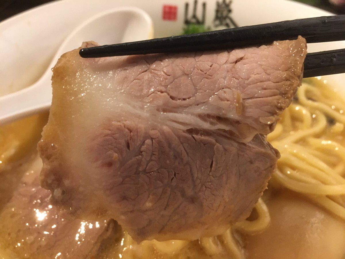 geiwoyujie's tweet photo. Yamaarashi Ramen (山嵐拉麵), Serving the Extremely Tasty Miso Pork Bone Ramen at Guting Branch, #Taipei, #Taiwan!
https://t.co/7igxCiA2sl
#gourmet #ramen #miso #porkbone #soup #pork #noodles #eggs #sapporo #hokkaido #japan #グルメ #ラーメン #味噌 #台北 #台湾 #札幌 #北海道 #日本 https://t.co/AAG031vwJH