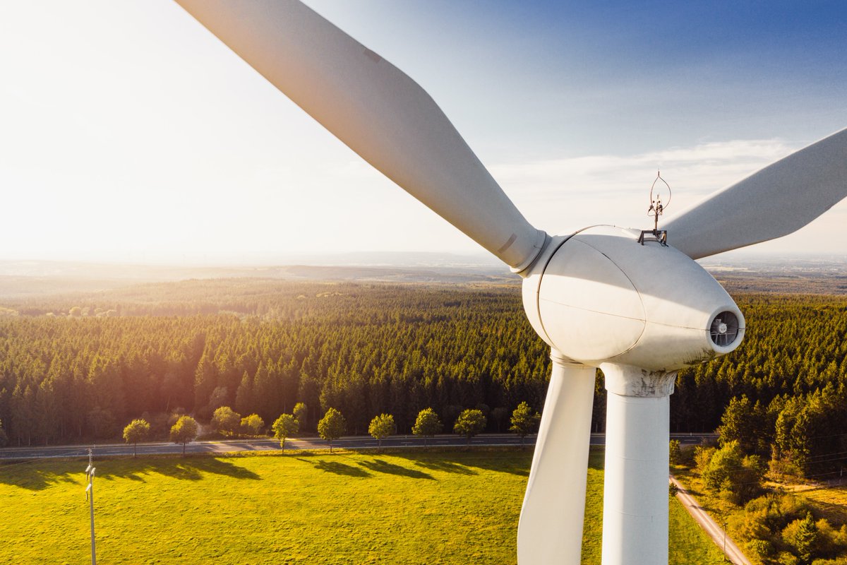 ChescoGovt's tweet photo. #Chesco  Commissioners approved an amendment to their power purchase agreement to include Renewable Energy Certificates - meaning 100% of power used by County government will come from renewable energy. 

Another example of #Chesco's unwavering commitment to the environment. https://t.co/HDEDkFLMFN