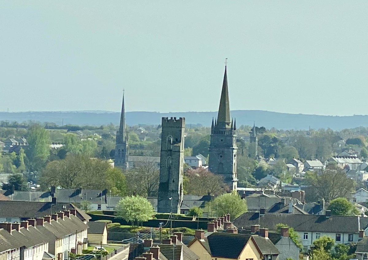 sayanamk's tweet photo. View from my window π
Gorgeous day in @DroghedaLouth
#LouthChat #MagdaleneTower https://t.co/xB31MUfjVC