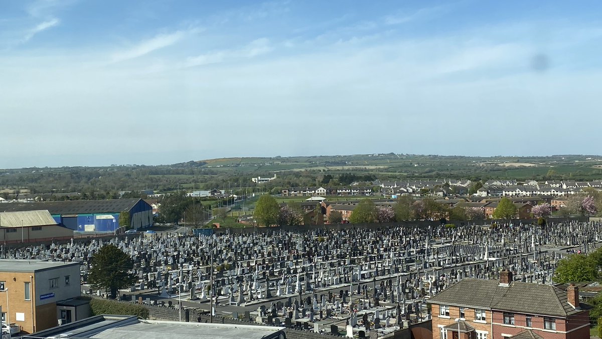 sayanamk's tweet photo. View from my window π
Gorgeous day in @DroghedaLouth
#LouthChat #MagdaleneTower https://t.co/xB31MUfjVC