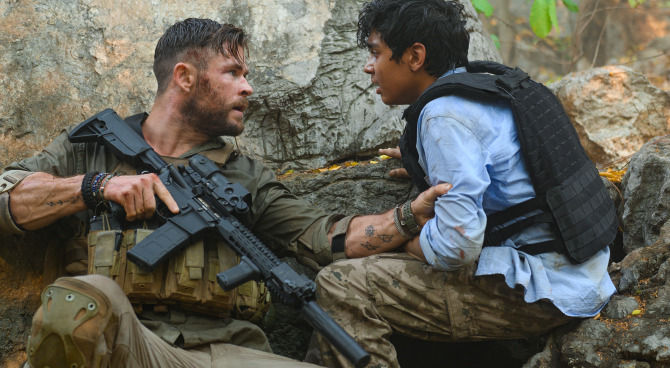 wwwFILMit's tweet photo. Tyler Rake, il film Netflix con Chris Hemsworth è l'action del mese https://t.co/htlRhJVdPQ https://t.co/7s7DaxVOlZ