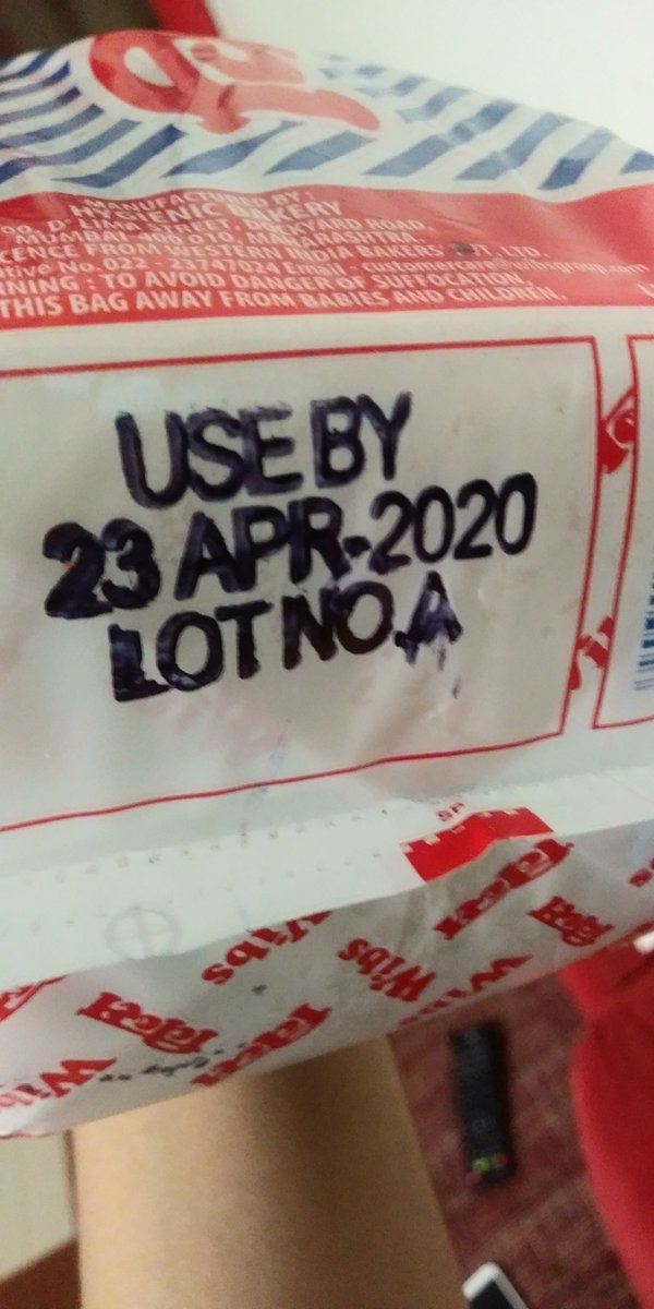 gauri_s9's tweet image. Bought bread with use by date 23 April &amp;amp; this is what I find on 22 April. Quality issue #Wibs #Bread #honeybell #Mumbai #FDA