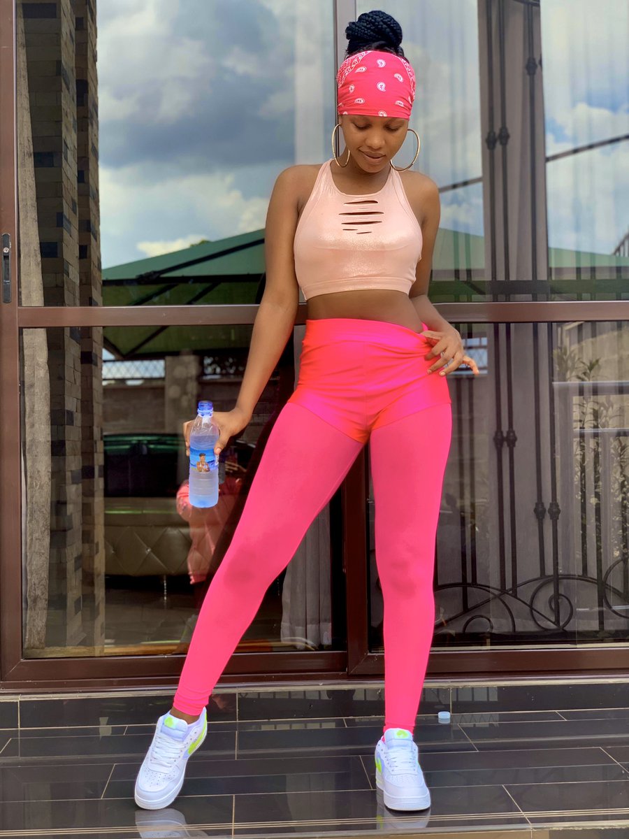 SpiceDianaUg's tweet photo. After gym . I drink my 💦 and mind my business. 
Ka Quarantine figure keko ? Oba nyongeremu https://t.co/tmy3wZqSBA