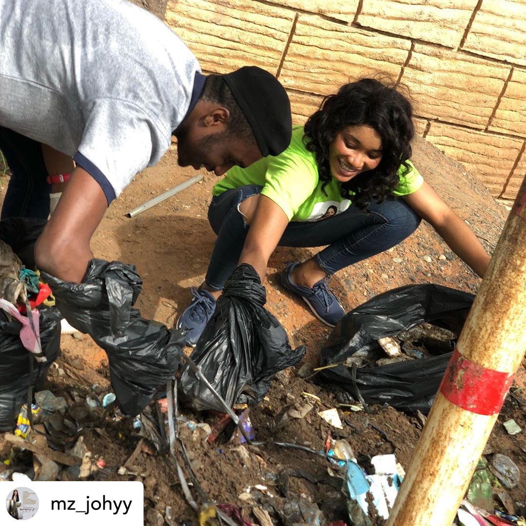 joyolebu's tweet photo. As we collectively fight to overcome the Pandemic (Covid-19)ravaging our community today,we must not forget  to help in combating Climate Change.
The Earth is our only place of Habitation therefore we should do all we can as citizens to protect the planet
#EarthDay2020 https://t.co/3qm8TJU7d7