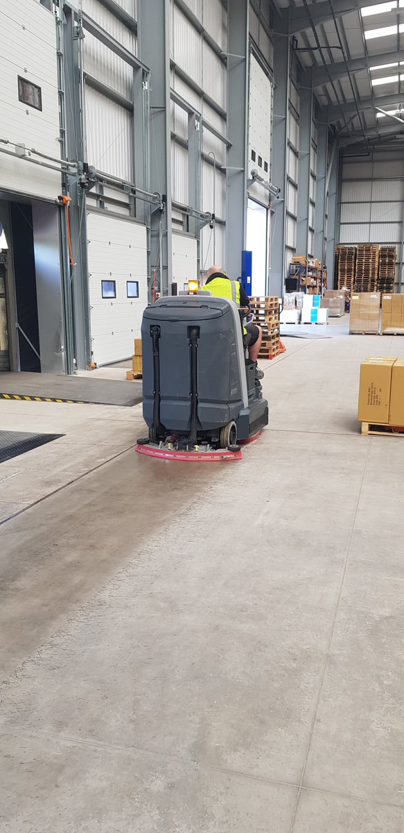 clfloorcareltd's tweet photo. Today's demonstration of the Nilfisk SC6000D at a P.P.E Distribution center in Manchester went extremely well, with great results and leaving the customer very happy.

#NilfiskSC600D #CLFLOORCARELTD #Scrubberdryer https://t.co/5V1srkMqAG
