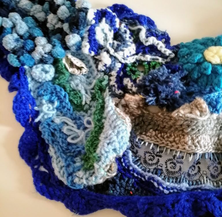 mimauseful's tweet photo. Collection Reflection: Vivan Sundaram, Riverscape & Cloth Club. Exploring freeform knitting & crocheting #rivertees #scumble #connection #art #tapestry #mimamaking https://t.co/60zIJK9Udy https://t.co/eXrfsdsbD3