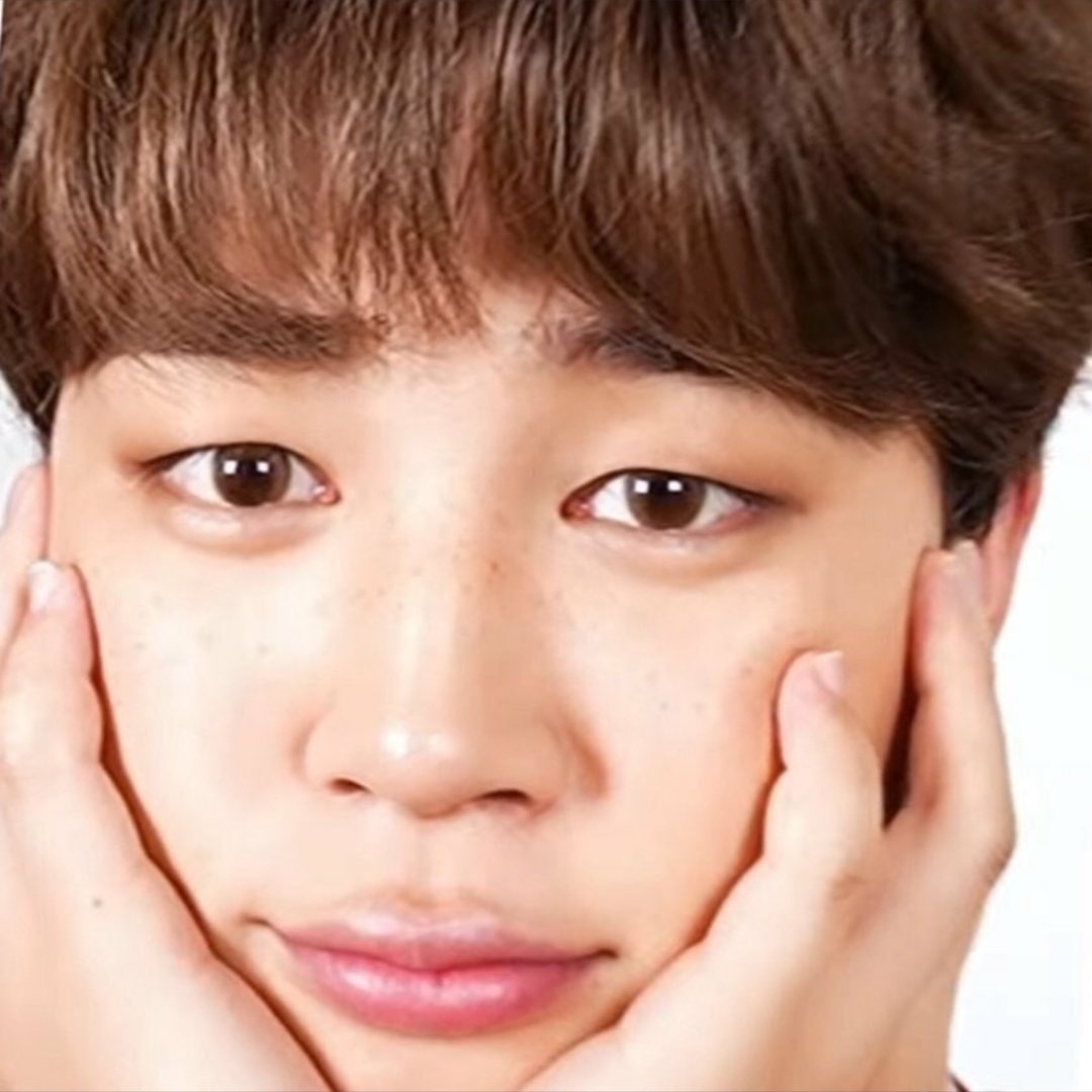 jimin& #39;s adorable freckles; a much needed thread