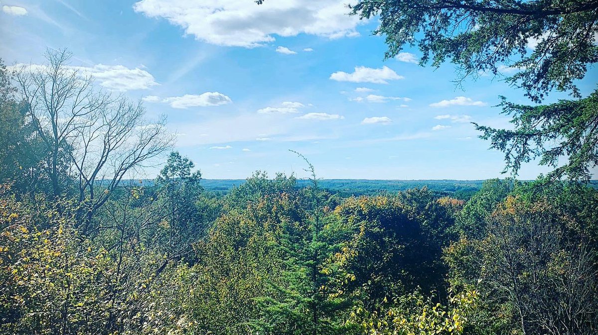 Happy #EarthDay! We encourage you to go out and do something little that will impact in a big way. Ride your bike, buy produce at a local market, conserve water. Any and all of these small things can help our Earth in such big ways. #ThinkGreen #BOTR