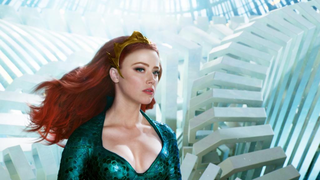 Happy Birthday Amber Heard! Here\s to a fin-tastic day 