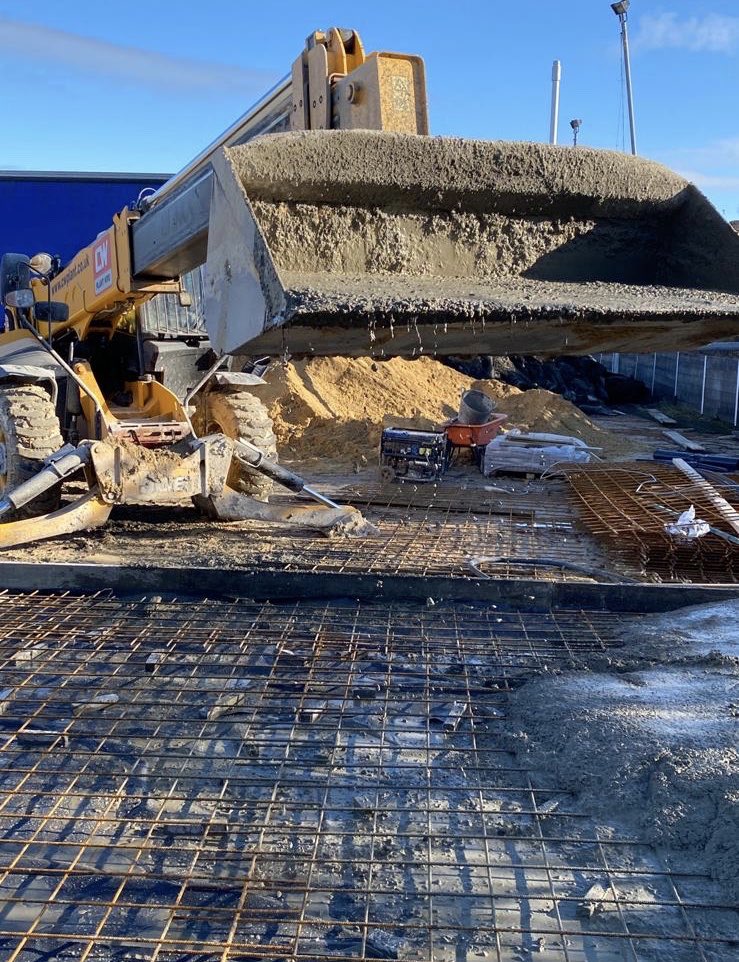 Lynchconstruct1's tweet photo. Happy Earth day !!! Here at @Lynchconstruct1 our system of using recycled plastics and plastic fibres in our concrete product range you can be assured all our products are highly sustainable ! #Earthday   #lynchconstruction #recycling #EarthDay2020 https://t.co/ADIWIt9q8O
