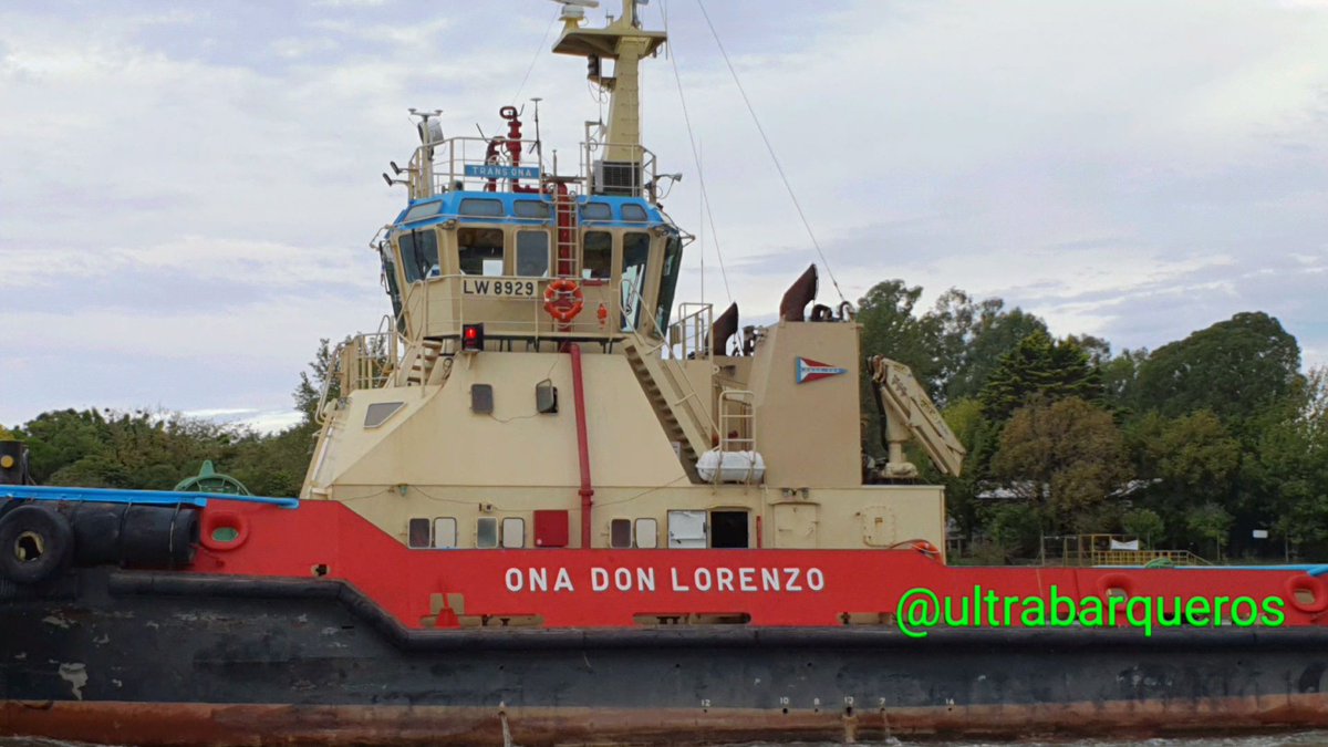 UltraBarqueros's tweet photo. #HarbourTub "ONA DON LORENZO" - Photo taken on board Pilot Vessel "SIRIUS IV" #CanalAccesoAPuertoLaPlata #BuenosAiresProvince #Argentina - 01.04.2020 - 17:58 Local Time.
#ultrabarqueros #ultrabarqueros2 #pilotvessel #pilotboat #seapilots #riverpilots #seapilotslife #Tug https://t.co/Bi1UVsDe8b