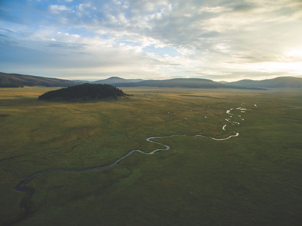 NewMexico's tweet photo. Happy #EarthDay from #NewMexicoTrue!
📷: Valles Caldera National Preserve https://t.co/Su3h0ZztMn