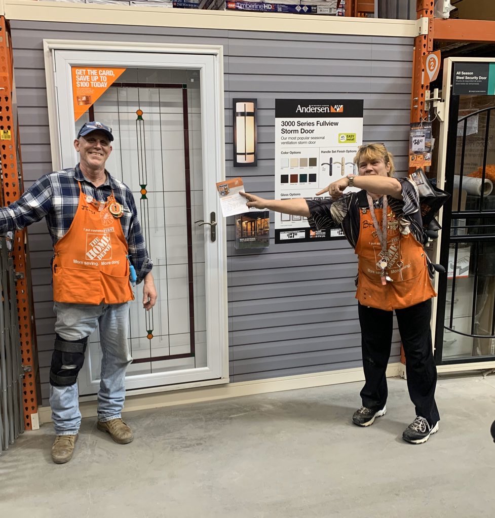 Jesse in D30 is always going the extra mile! 🎖 Thank you for keeping customers a priority and helping us in Tool Rental.
We appreciate you!!
#badgerup