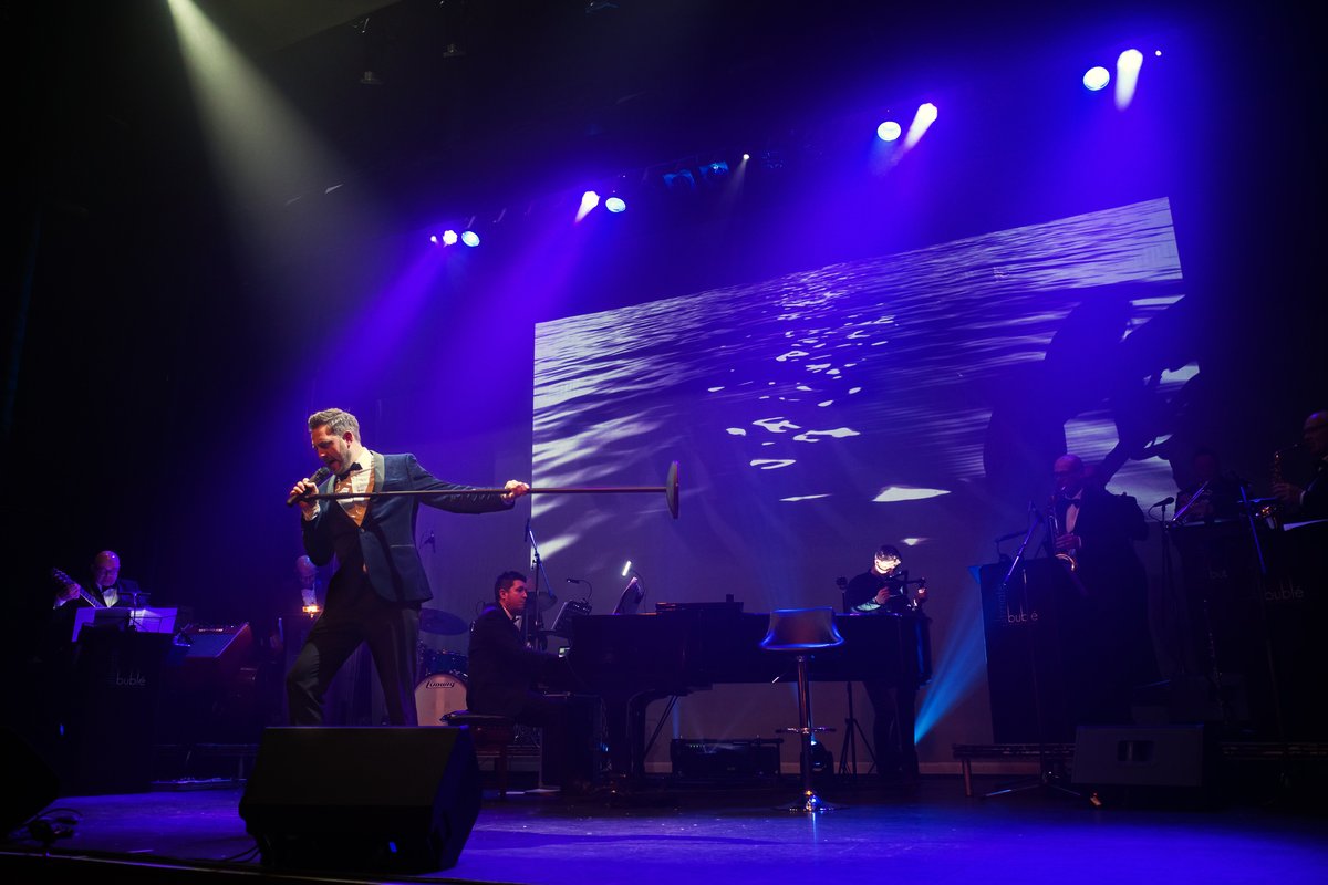 ultimatebuble's tweet photo. Cannot wait to share the stage with these boys again!
.
.
.
#michaelbubletribute #ultimatebuble #getyourbubleon #michaelbuble #singer #show #theatre https://t.co/pvXKxQpit8