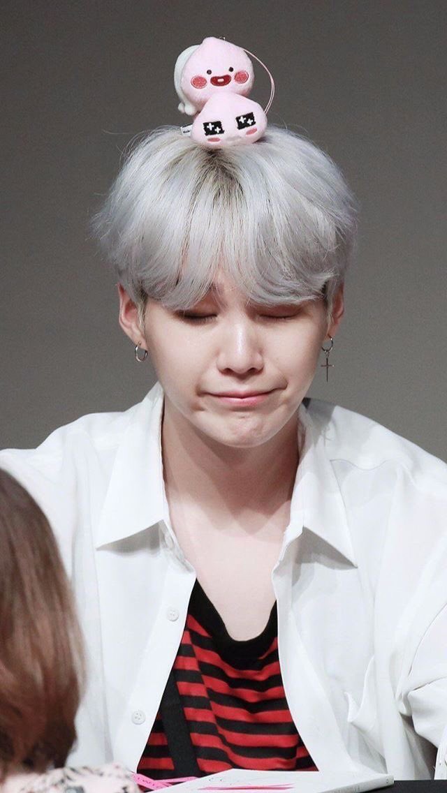 thread of plushies on top of yoonie’s head bc its adorable :c