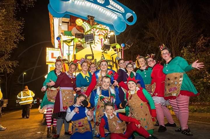 On the #CarnivalShow tonight a new feature! In the Carnival Countdown someone from carnival picks their favourite 3 tracks from across the years

Tonight <a href="/Shellyford/">Shelly Ford</a> from <a href="/GorgonsCC/">GorgonsCC</a>...

📻: @Sedgemoorfm 104.2FM
💻: sedgemoorfm.co.uk
⏰: Weds 22nd Apr 8pm
🎙: <a href="/billbevan1984/">Bill Bevan</a>