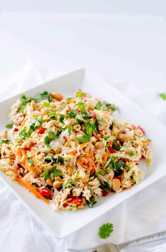 deissofficial's tweet photo. 🥗 Thai Chicken Salad Recipe 🍗 — https://t.co/yzDjJh22cL⭐ #cooking #delicious #food #recipe https://t.co/ePgRqqatMc
