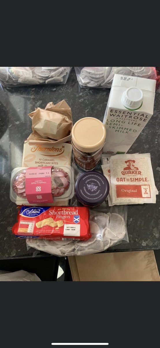 PfaPage's tweet photo. PFA, with the help and support of the local community and some businesses will tonight provide a wee treat for some of our elderly friends.  

#StaySafe 🌈

⚽️⚽️⚽️ PFA ⚽️⚽️⚽️ https://t.co/eq9mslFi79