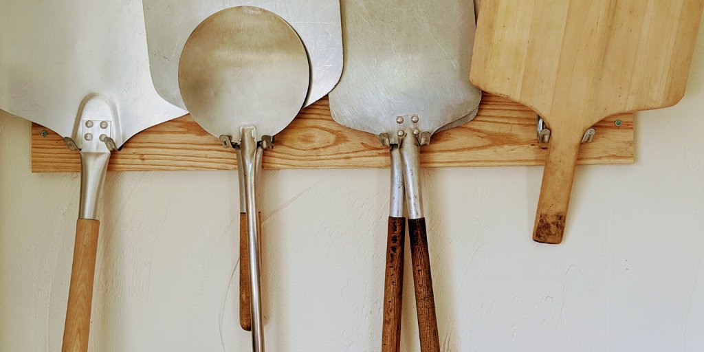 tpcompanycrust's tweet image. You couldn't make it up, another weekend of sunshine and perfect weather for pizza! Treat yourself to a little lockdown respite with our doorstep wood-fired pizza delivery. Click here to book your delivery &amp;amp; order: forms.gle/bJxDS9W9K8RUUp…
Please like &amp;amp; share 👍🛵🍕 50 % off 4 NHS