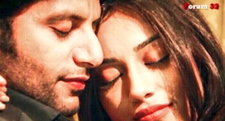Menna_Kvbworld's tweet photo. #6YearsOfQuboolHai2

@KVBohra @SurbhiJtweets @ZeeTV https://t.co/YUeiVLWnva