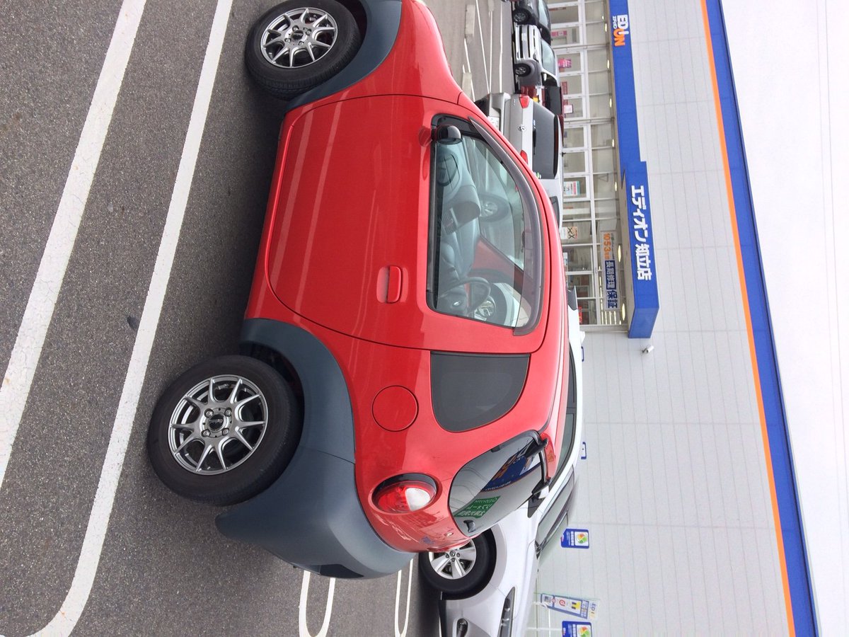 uboat717's tweet photo. スズキツインに乗り始めて2日目
44馬力しかないから速くはないです。
以前乗ってたセルボは28馬力だけど速かったような・・
軽トラとローバーミニの乗り味を足して2で割ったような感じですね。
まぁ、馬力とTVは大きくても小さくてもすぐ慣れるからなぁ～
#スズキツイン
#セルボ
#SS20 https://t.co/ekI6Arkq3S