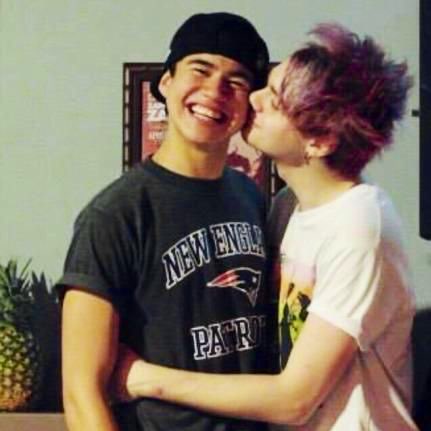 Younger 5Sos as older 5Sos, A thread ;