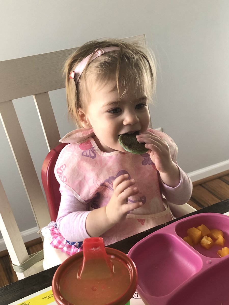 We made homemade Earth cookies to celebrate #earthday ! <a href="/MsB_counselor/">Mrs. Traylor</a> thanks for sharing the recipe. They’re delish!! <a href="/LHECMES/">Lincoln HeightsECMES</a>