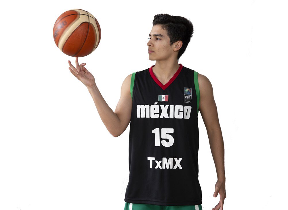 AlejandraRomo21's tweet image. #AcademiaCNAR continúa inyectando talento a la @AsocBasquetEst 

@Gilbertobm15,campeón del CentrobasketU17, jugará para el @TECcampusPUE y Carlos Flores, preseleccionado U18,para el @TECcampusTOL.Ambos ingresaron a #AcademiaCONADE🏀 en el 2016 ¡Felicidades!

📸 @FIBA @fotogazzy32