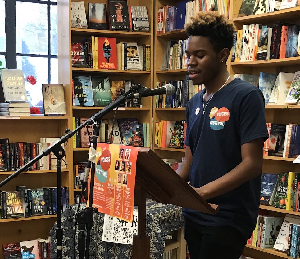 buffstreetbooks's tweet photo. The @ICNewVoices Festival starts today! Join us at 5:30 EST as we co-host The Short Short, w/ micro readings by @alexandra_chang, @safe_as_hauses, @brendanRmathews, Andre Perry, @elizabethlinds, @spectorjon, and @Nomi_Stone. Hosted by our students! https://t.co/NnG1d3kPcS https://t.co/9y8Qt2ODkP