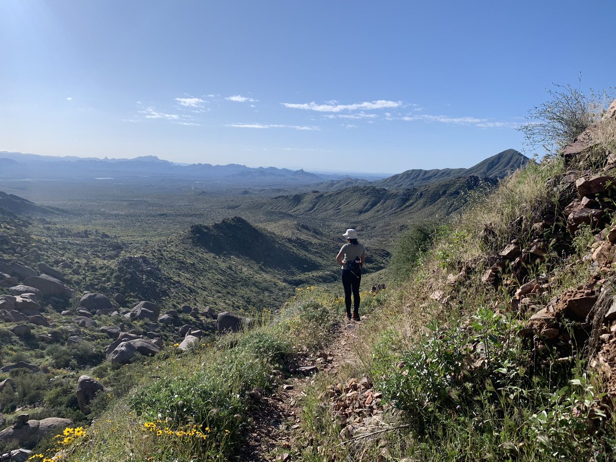 _betsyyy's tweet photo. happy earth day :) ⛰ the perfect occasion to post more pics from AZ lol https://t.co/4bCD5LDu6I
