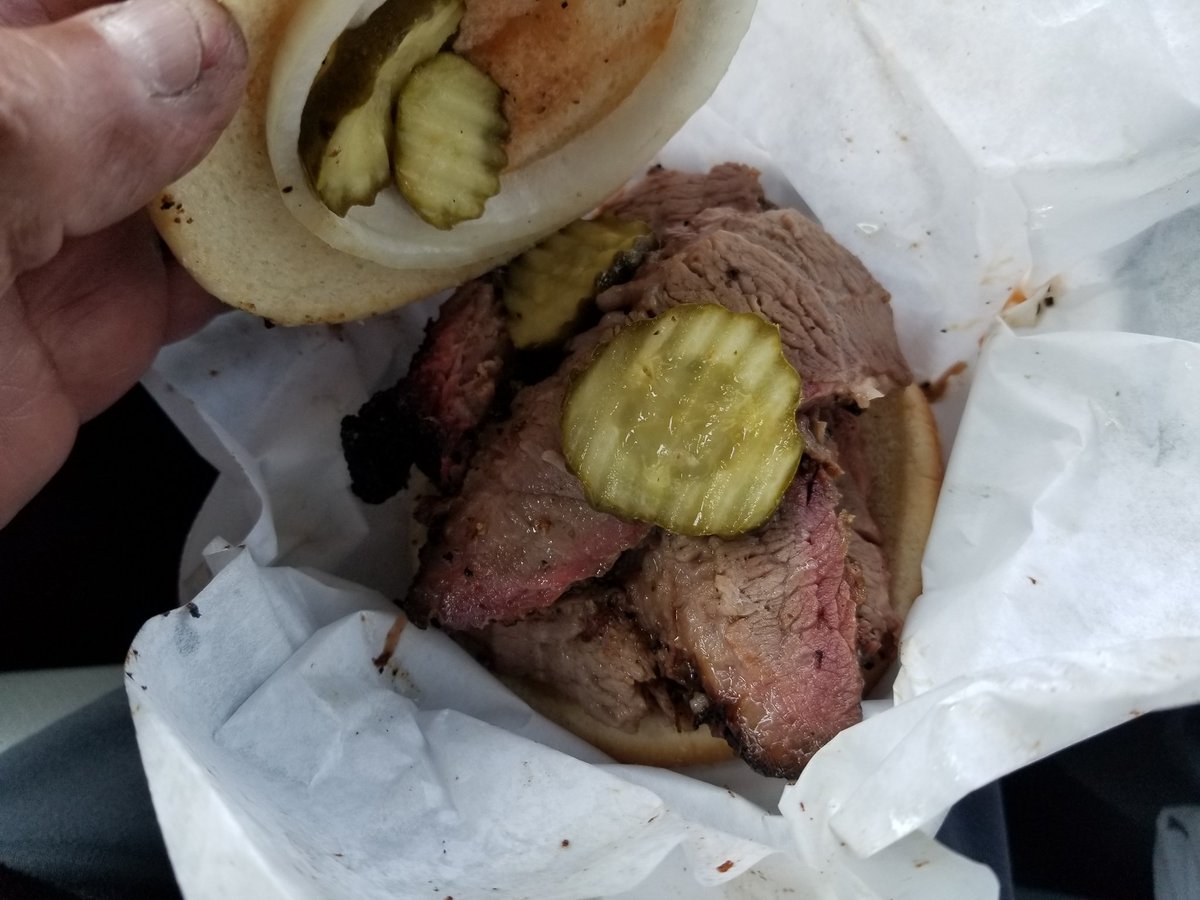 MrBBQ68's tweet photo. Brisket sandwich. Delicious Thorndale Meat Market https://t.co/CH8HETY0o2