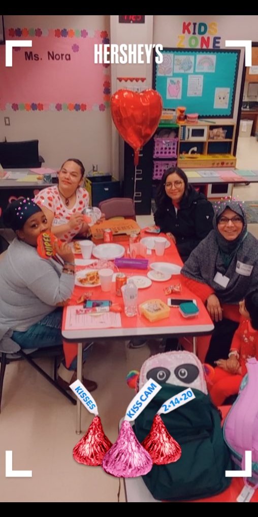 CISHolmquist's tweet photo. @HolmquistES @cishouston @CounselingHMQ Volunteer Appreciation Week... We love our Volunteers... Miss Y'ALL can't wait to have you all back next school year 👏❤ https://t.co/5GsI2TYBOn