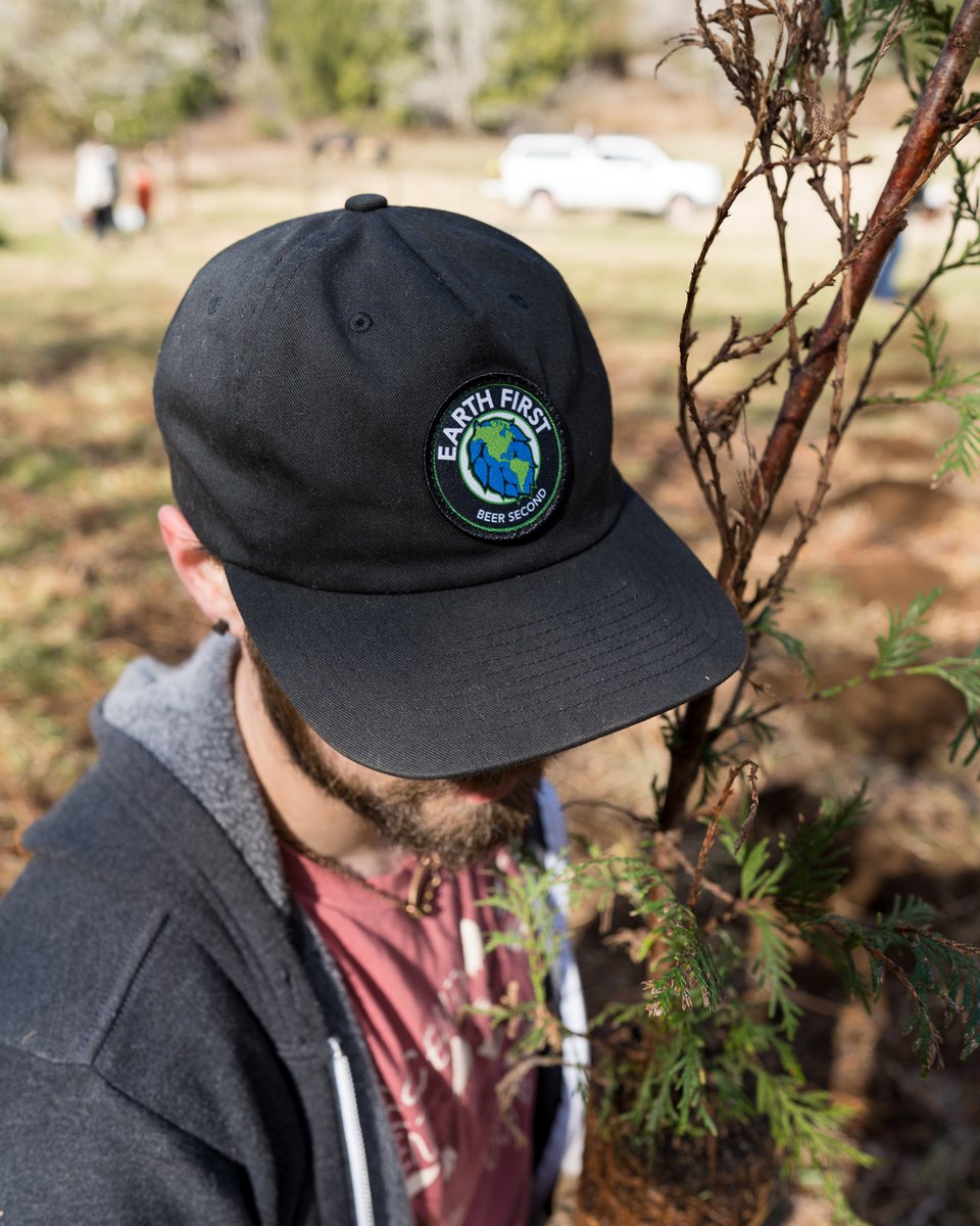 WorthyBrewing's tweet photo. ๐ Happy 50th #EarthDay! ๐
.
While most think of Earth Day as a singular holiday, we think of it as a guiding principal meant to be acted on and lived out each and every day of the year. ๐
.
#EarthFirstBeerSecond ๐๐บ #OperationAppleseed https://t.co/ZlDhDLMHOU