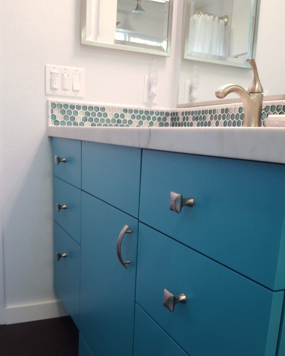 TheDesignPlace_'s tweet image. Has your interior designer retired or moved away? The Design Place can help fill that void thedesignplaceinteriors.com/about #InteriorDesignServices #CustomKitchenDesigns