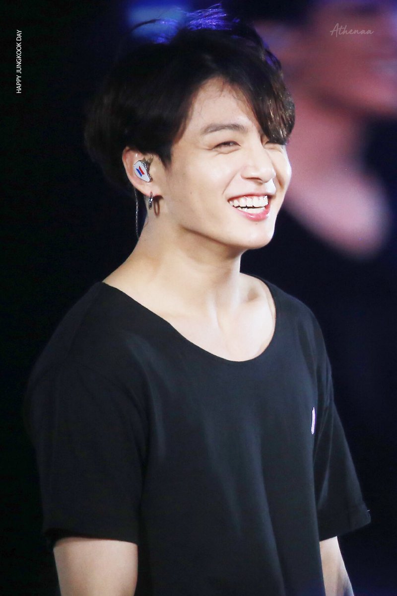 sequence of pictures of jungkook smiling — a thread to make you smile ♡