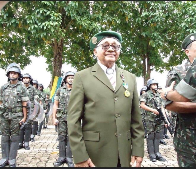 CmdoCMN1's tweet image. Faleceu ontem o 1º Ten Raimundo Nonato de Castro, paraense e ex-combatente da FEB (II Guerra Mundial). O CMN reverencia a bela história e o legado deixado pelo nosso herói que serviu no 26º BC (atual 2º BIS) e, na Guerra, participou da tomada de Montese e da rendição alemã.