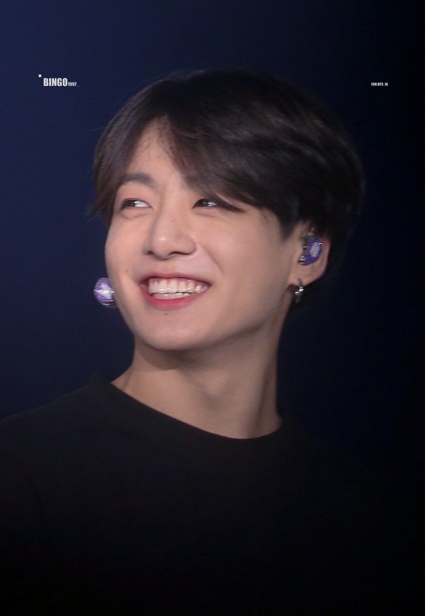 sequence of pictures of jungkook smiling — a thread to make you smile ♡