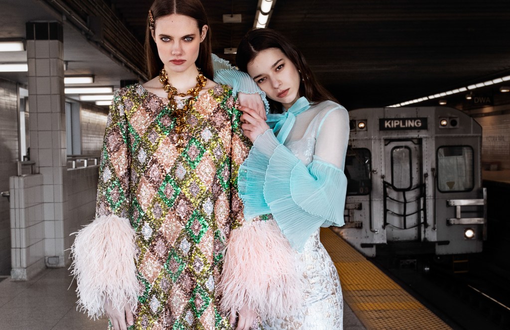 Midtown Girls by photographer Ara Coutts toksickmagazine.com/midtown-girls-…