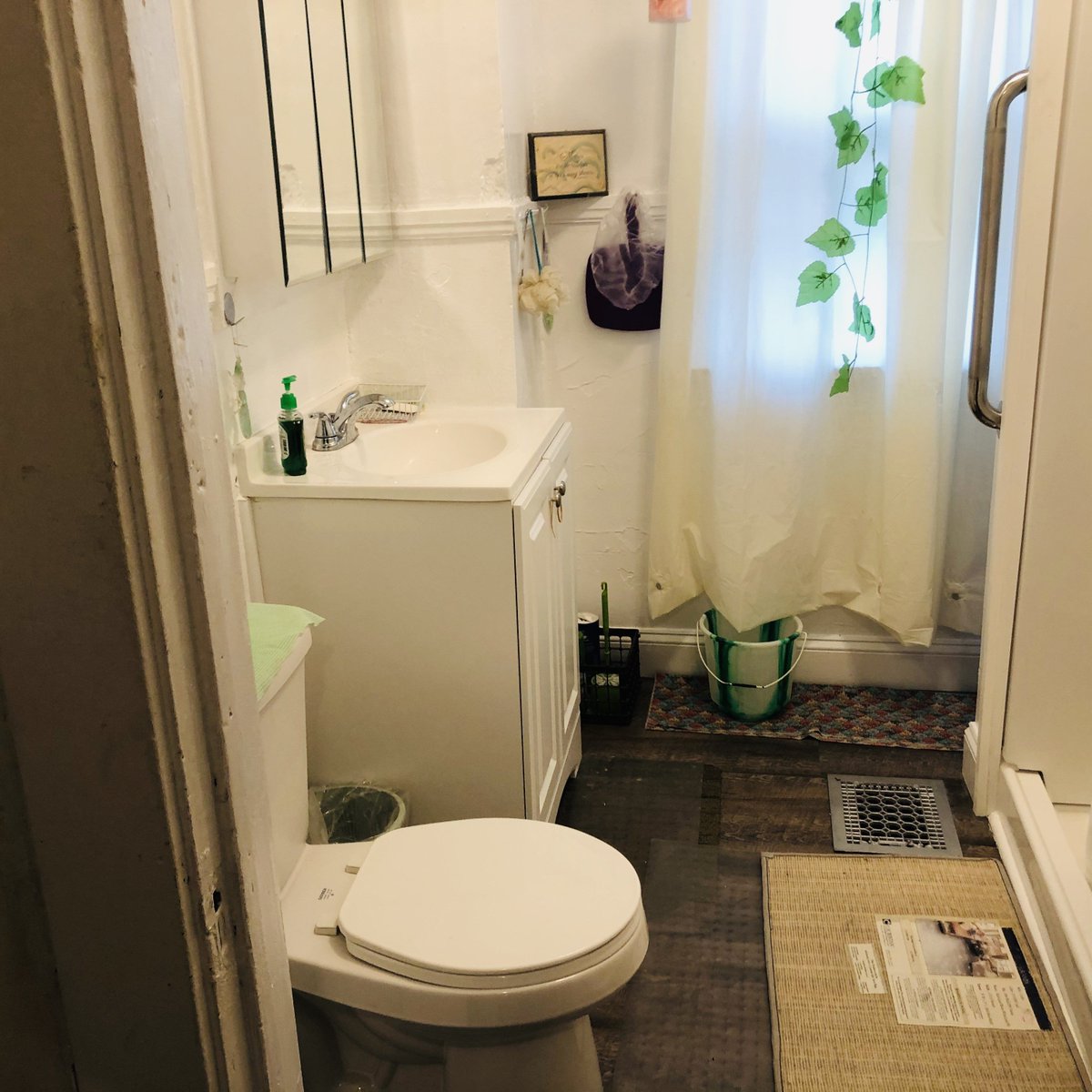 Community Housing Solutions (@chscleveland) on Twitter photo CHS loves helping seniors age in place. Helped by <a href="/fhlbcin/">FHLB Cincinnati</a> Affordable Housing Program, this <a href="/CityofCleveland/">City of Cleveland</a> senior received the walk in shower she needed. <a href="/ClevelandAging/">Cleveland Dept Aging</a> <a href="/CleCityCouncil/">CleCityCouncil</a> <a href="/KBishopCLEWard2/">Kevin Bishop</a> are working hard for our seniors! CHS loves helping seniors age in place. Helped by <a href="/fhlbcin/">FHLB Cincinnati</a> Affordable Housing Program, this <a href="/CityofCleveland/">City of Cleveland</a> senior received the walk in shower she needed. <a href="/ClevelandAging/">Cleveland Dept Aging</a> <a href="/CleCityCouncil/">CleCityCouncil</a> <a href="/KBishopCLEWard2/">Kevin Bishop</a> are working hard for our seniors!