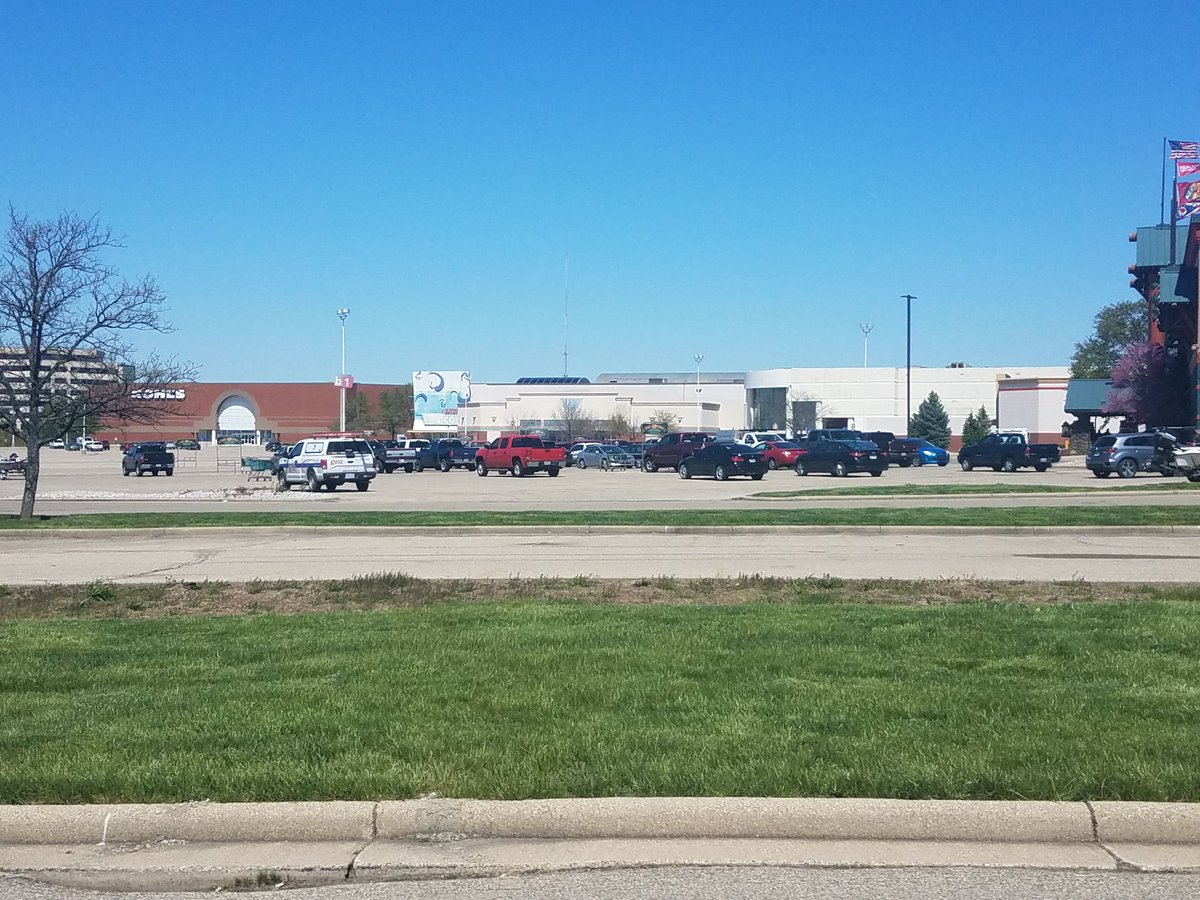 JWthaMajestic's tweet photo. If I had my way, this place would be my base of operations. Owning my own studio is my goal. This side will be the front entrance.
Because if Tyler Perry can do it...
#ForestFairMall #ForestFair https://t.co/gST9HHd6Ug
