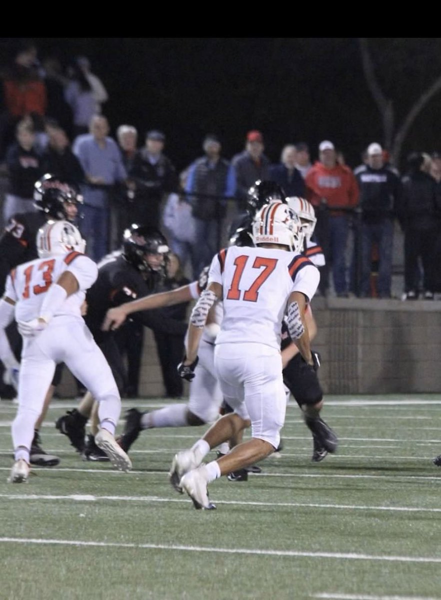 Kodysparks_'s tweet image. Everyone please keep @Eddielee___  (#17) in your thoughts and prayers. He was recently out fishing and had a stroke affecting the left side of his body and his speech. If you can, please read and donate to help out his family! 
gofundme.com/f/helping-eddi…
ANY DONATION HELPS‼️