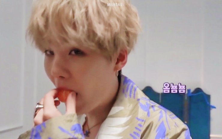 yoongisarchive's tweet photo. https://t.co/Q7izepOLHk