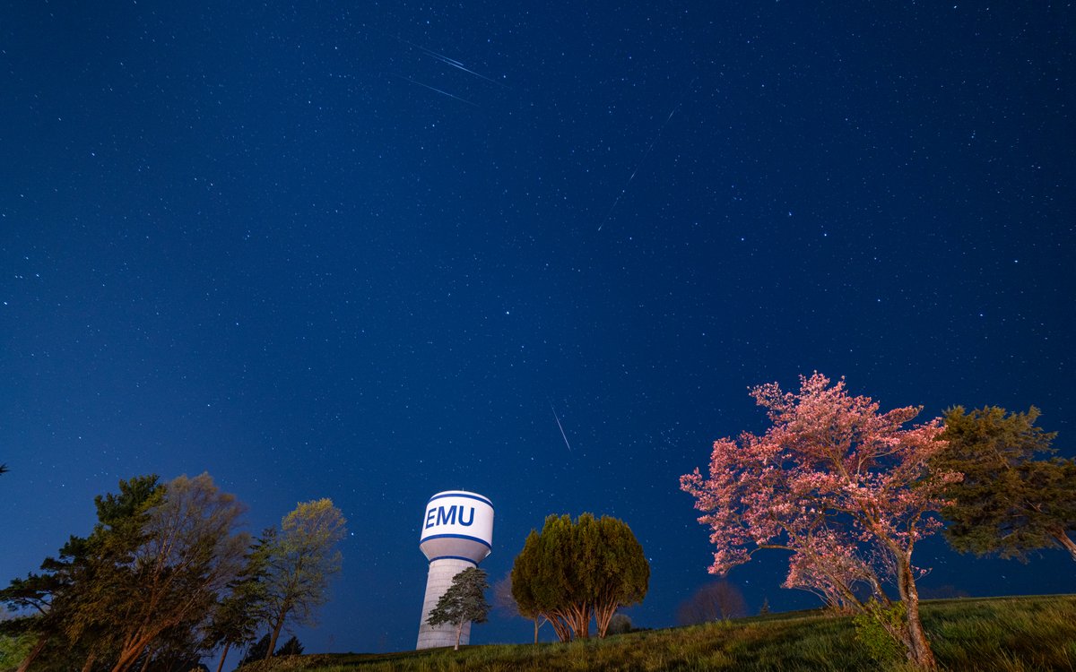 EMU_News's tweet image. Happy Earth Day!
Quite fittingly, this morning was the peak of the Lyrid meteor shower!
#emuview #earthday2020 #Lyridsmeteorshower