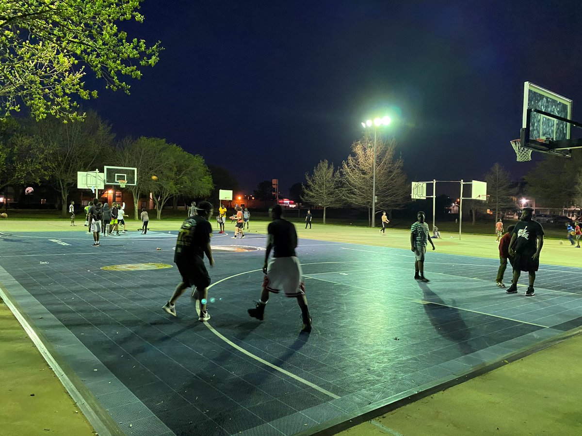 NLCharities's tweet photo. Earlier in the year #CityOfHurst conducted a “Movie in the Park” night at Vivagene Copeland Park making our #DreamCourts multi use places! Following the movie kids shot hoops with police officers, Great work 🏀 #COPSGrant @NancyLieberman @tjcline6 https://t.co/yUUqw770k4