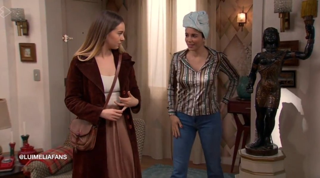 Luisita y Amelia as Monica and Chandler a thread  #Luimelia