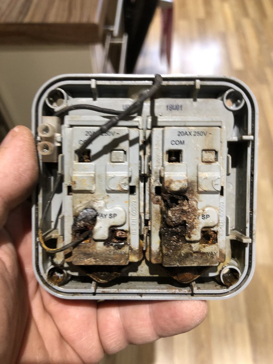 Ian Mander tweet media