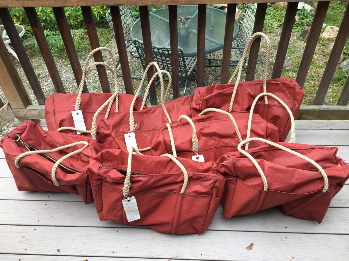 SeaBagsMaine's tweet image. At Sea Bags, "recycled" and "sustainable" are not afterthoughts, they are the cornerstones of our brand. Since 1999, we've saved over 700 tons of material from going into landfills by rethinking new uses for old sails.

seabags.me/2Yjudy0 #sustainability #recycleandreuse